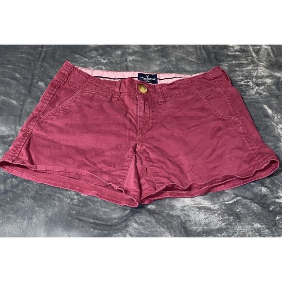 American Eagle Outfitters Shorts Women 4 Red Maroon Stretch Shortie Mid Rise EUC - Picture 1 of 4